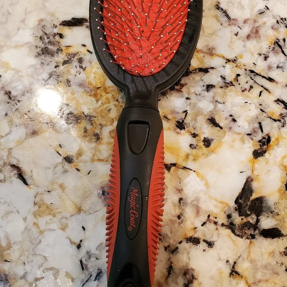 LOT Grippy Socks +Magic Coat Brush + Shed Master Shedder Comb Large Breed Dog